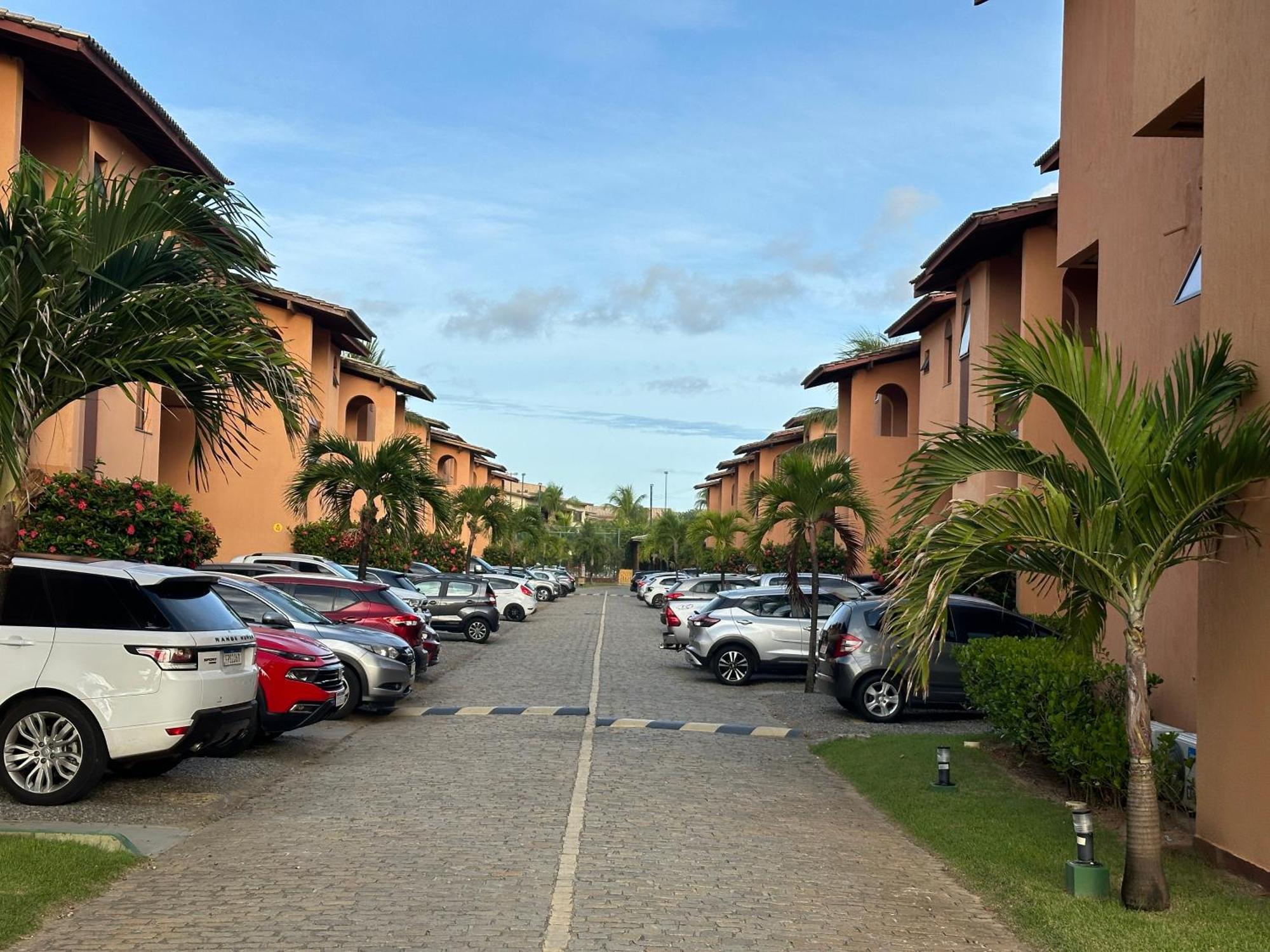 Flat Guarajuba 4 Quartos Terreo A Beira Mar - Pe Na Areia - Governanca Com Arrumadeira E Wi Fi Inclusos Camassari Exteriér fotografie