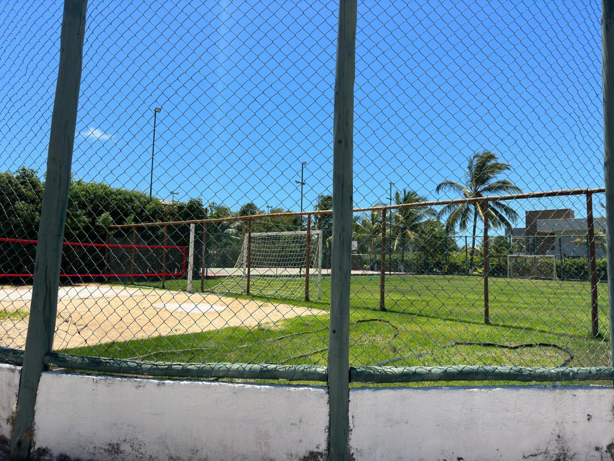 Flat Guarajuba 4 Quartos Terreo A Beira Mar - Pe Na Areia - Governanca Com Arrumadeira E Wi Fi Inclusos Camassari Exteriér fotografie