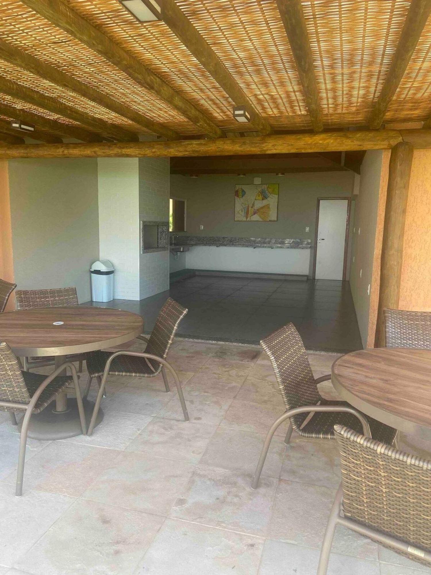 Flat Guarajuba 4 Quartos Terreo A Beira Mar - Pe Na Areia - Governanca Com Arrumadeira E Wi Fi Inclusos Camassari Exteriér fotografie