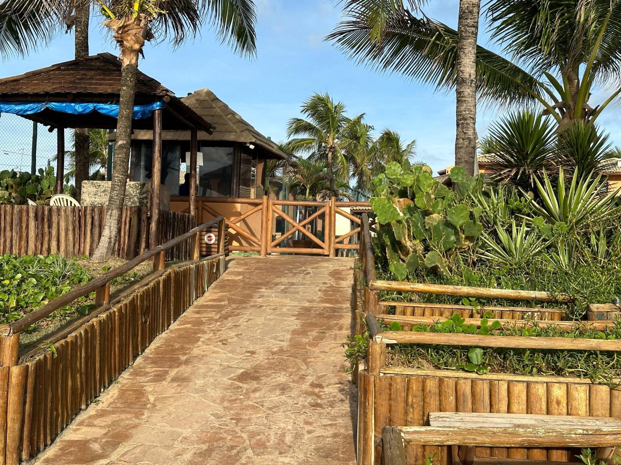Flat Guarajuba 4 Quartos Terreo A Beira Mar - Pe Na Areia - Governanca Com Arrumadeira E Wi Fi Inclusos Camassari Exteriér fotografie