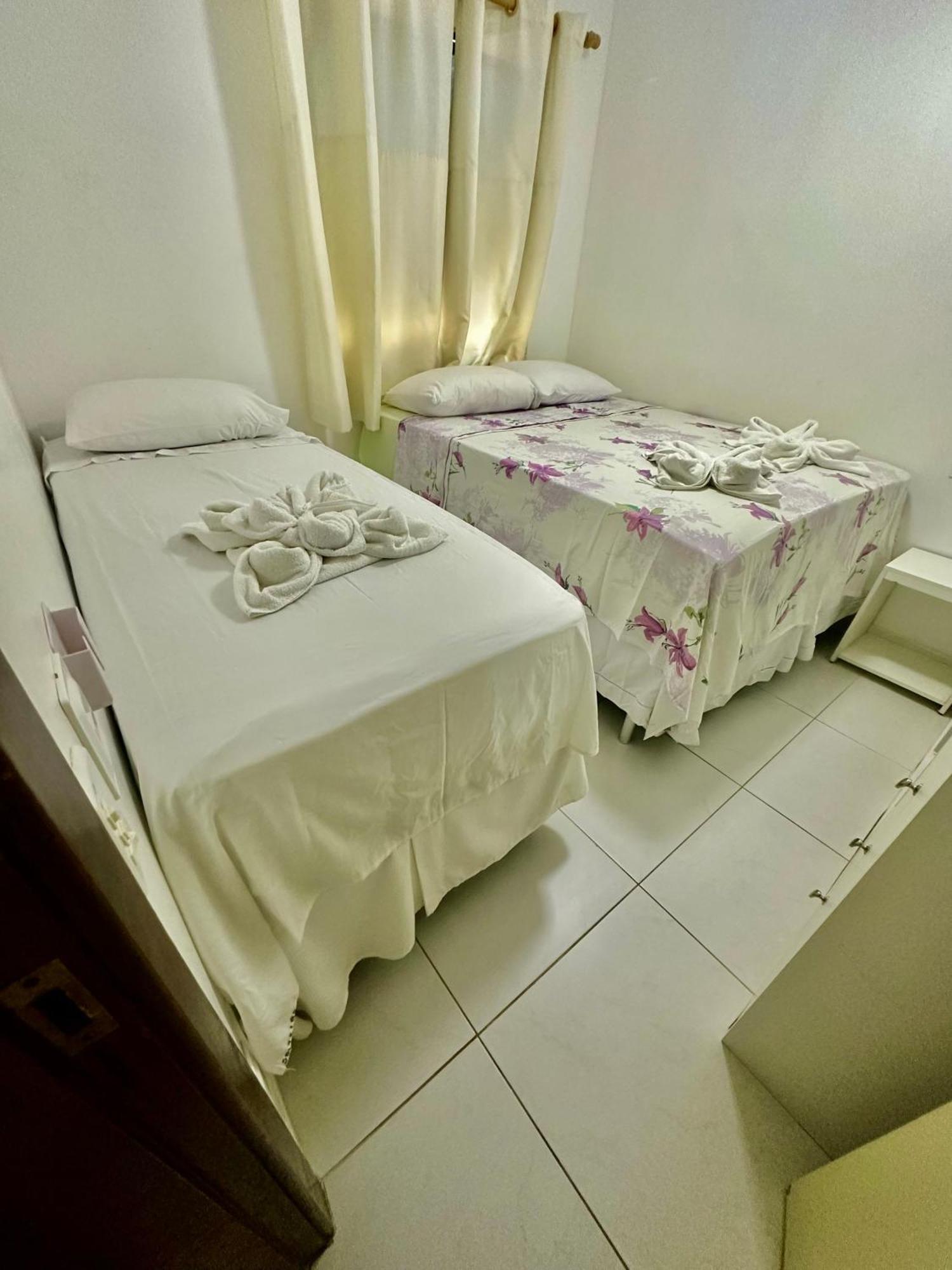 Flat Guarajuba 4 Quartos Terreo A Beira Mar - Pe Na Areia - Governanca Com Arrumadeira E Wi Fi Inclusos Camassari Exteriér fotografie