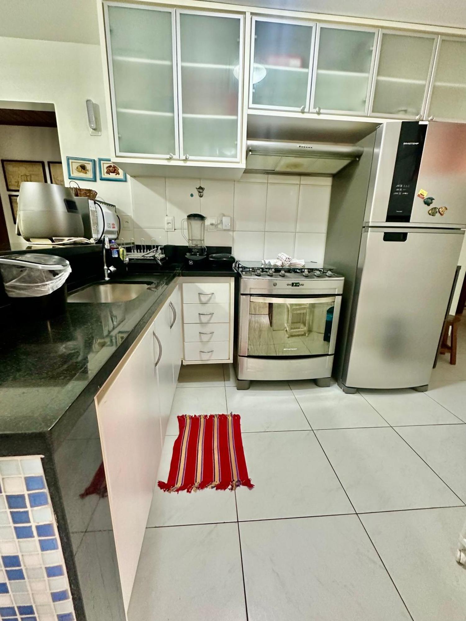 Flat Guarajuba 4 Quartos Terreo A Beira Mar - Pe Na Areia - Governanca Com Arrumadeira E Wi Fi Inclusos Camassari Exteriér fotografie