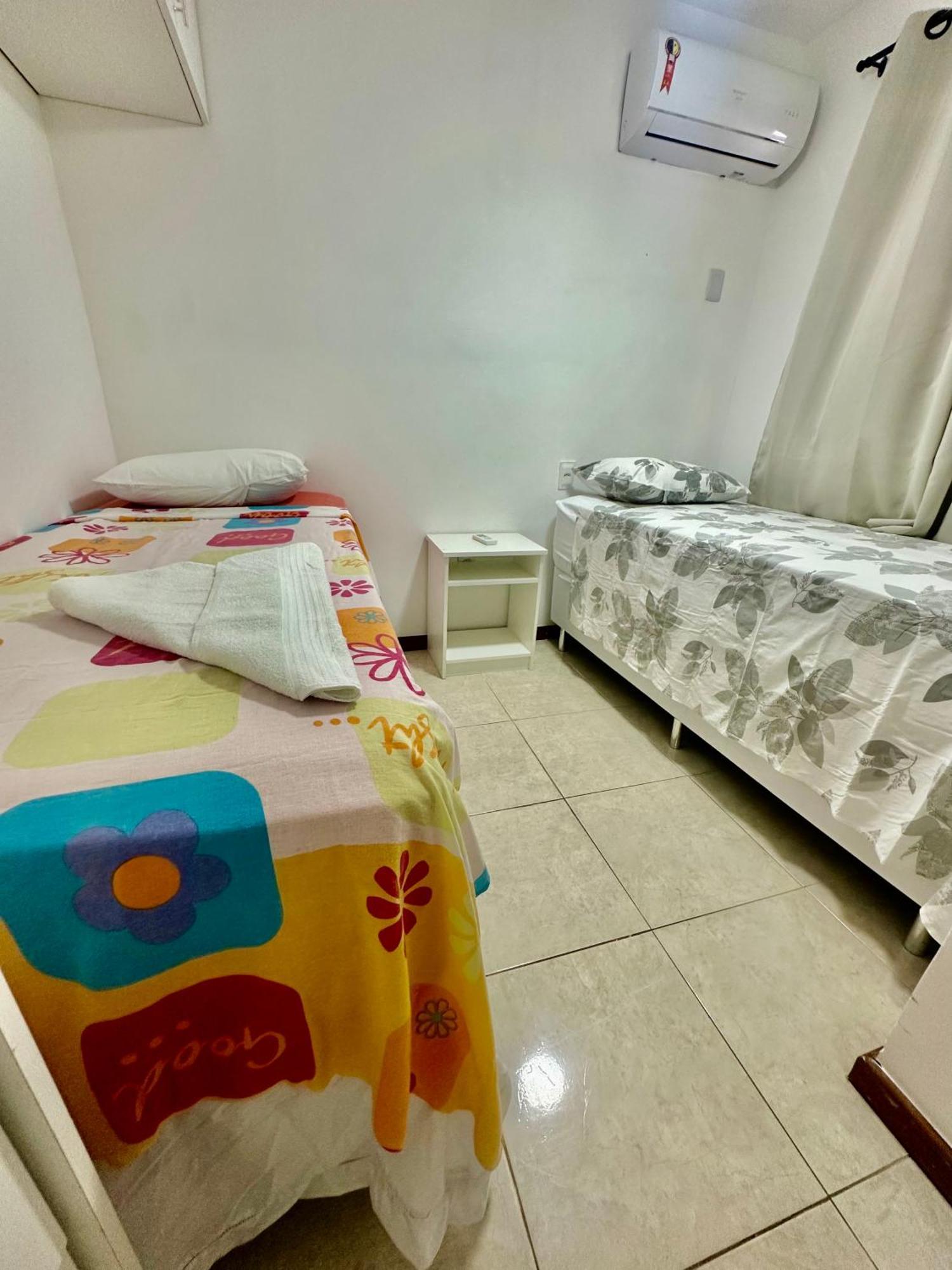 Flat Guarajuba 4 Quartos Terreo A Beira Mar - Pe Na Areia - Governanca Com Arrumadeira E Wi Fi Inclusos Camassari Exteriér fotografie