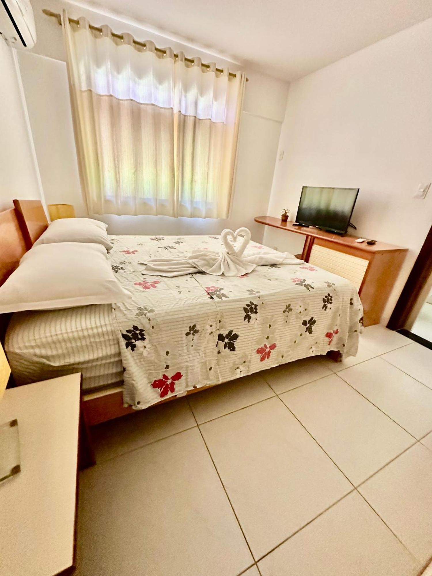 Flat Guarajuba 4 Quartos Terreo A Beira Mar - Pe Na Areia - Governanca Com Arrumadeira E Wi Fi Inclusos Camassari Exteriér fotografie